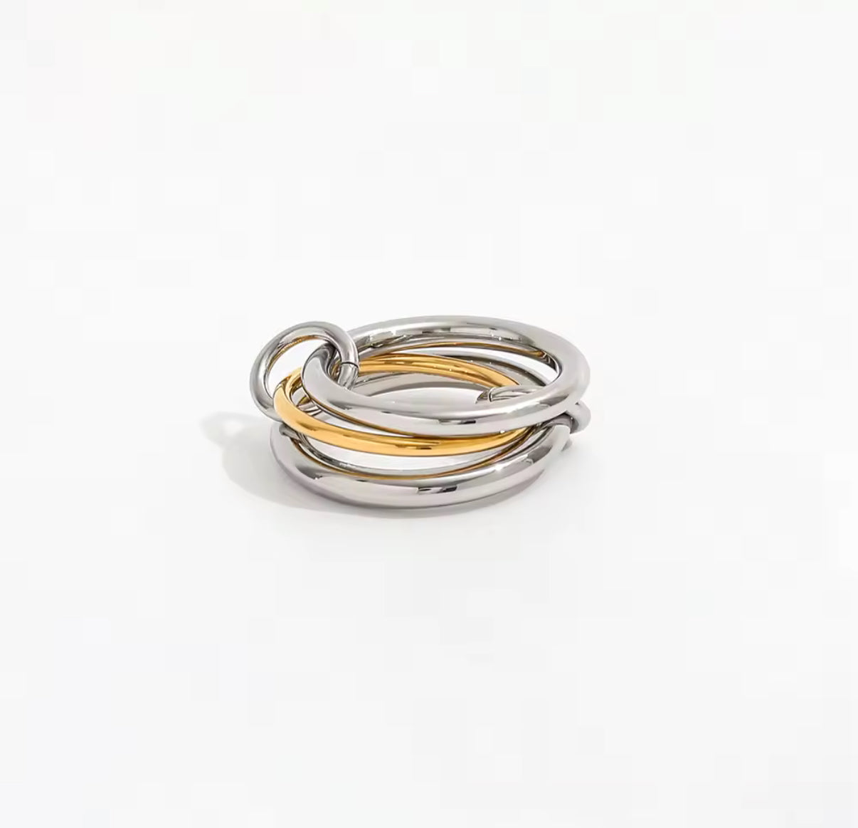 Unique Ring