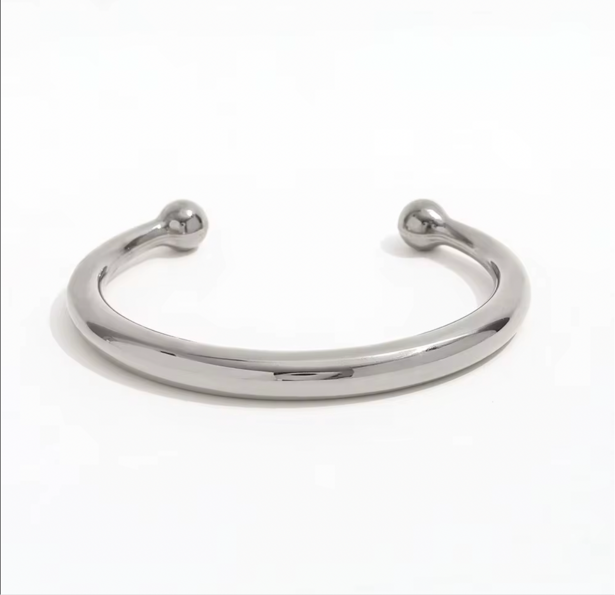 Beatrice Bangle