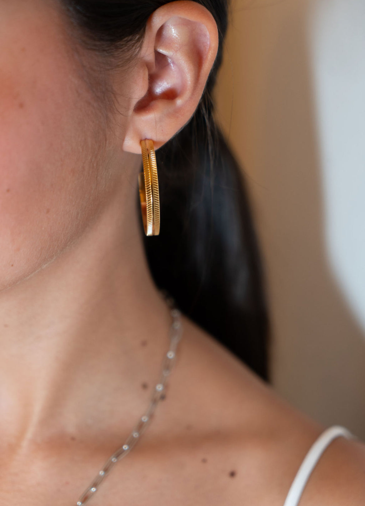 Meli Hoops