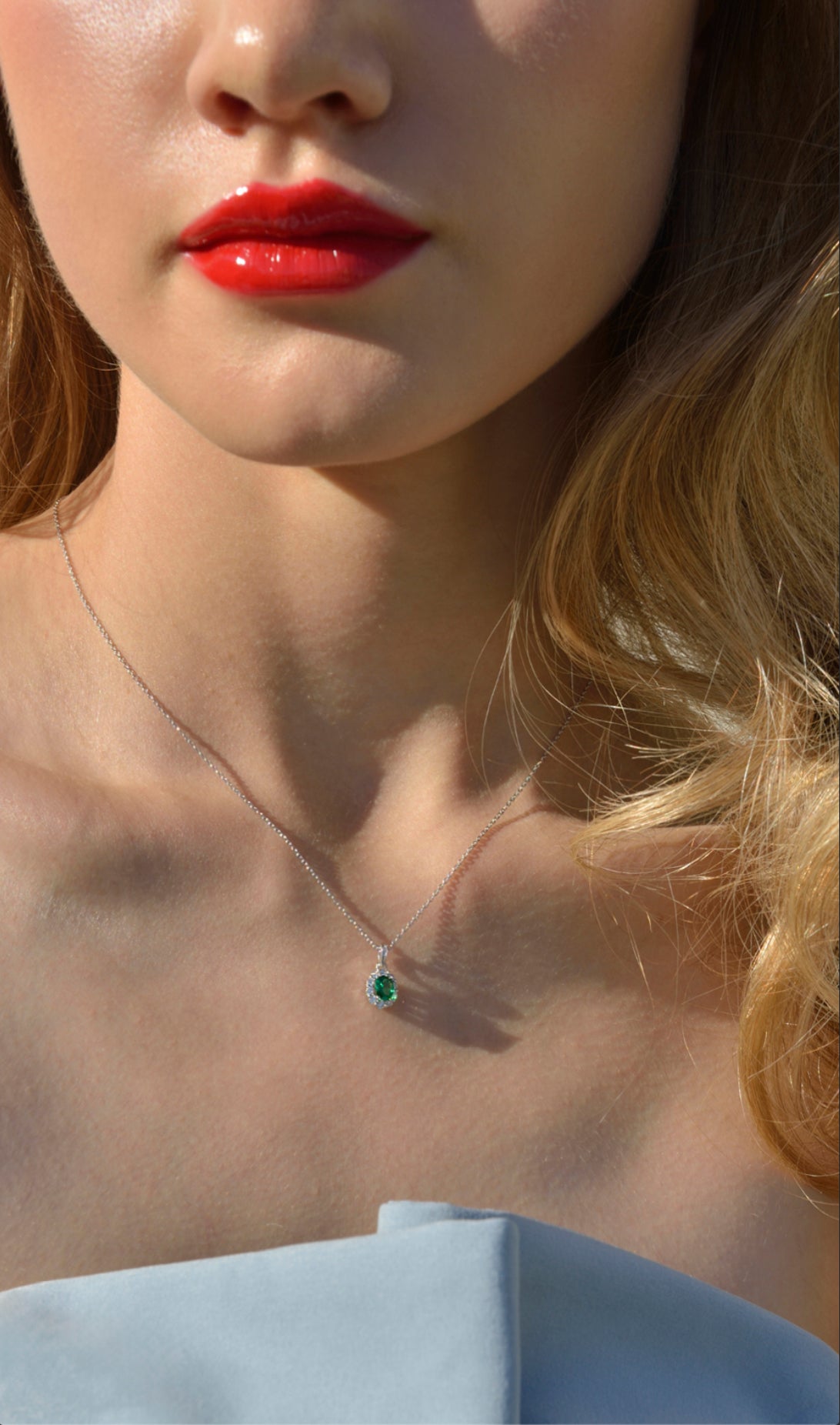 CROWN. Esmeralda Necklace